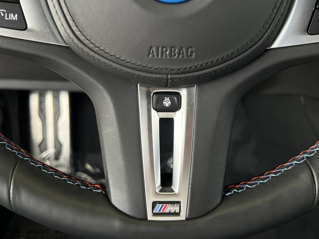 Used 2023 BMW i4 M50 w/ Premium Package AWD/4WD image 10