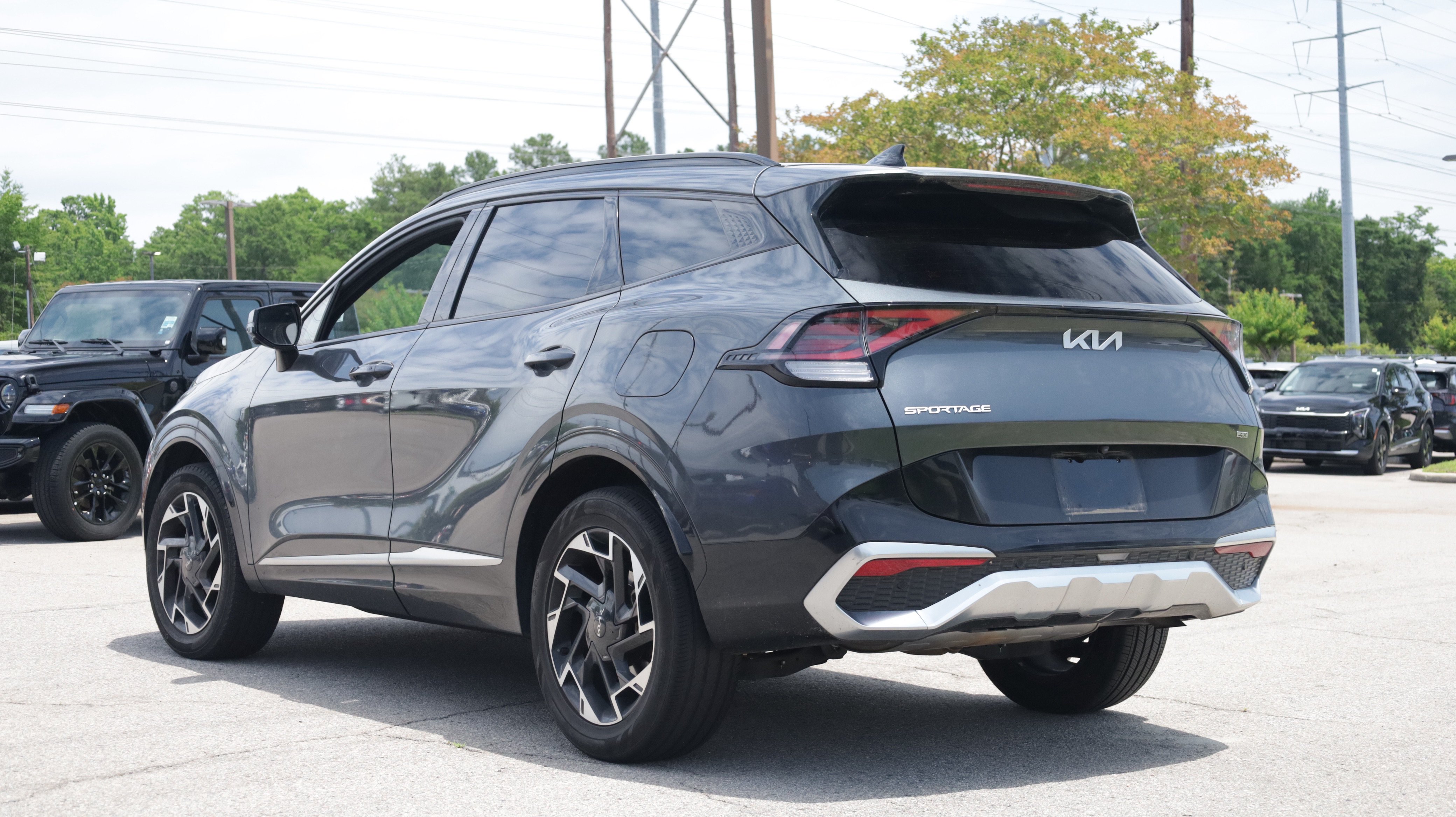 Used 2023 Kia Sportage SX AWD/4WD image 5