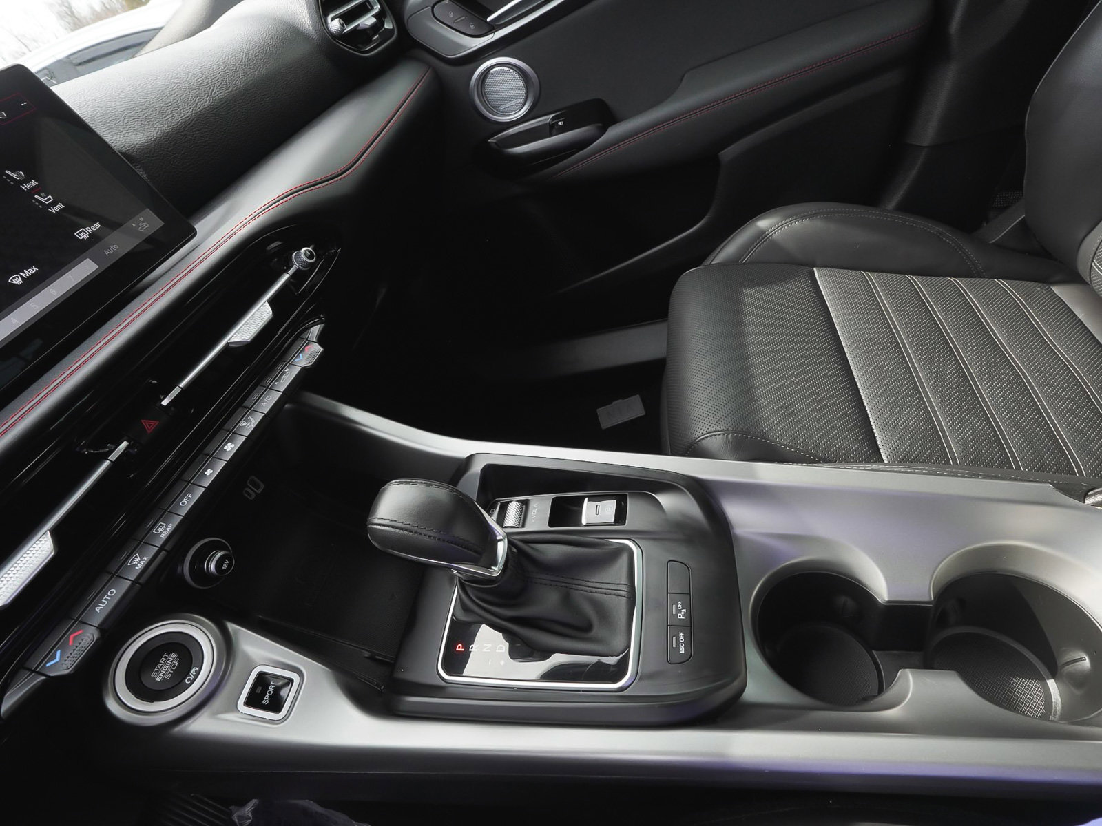 Used 2024 Dodge Hornet R/T Plus w/ R/T Blacktop Package image 24