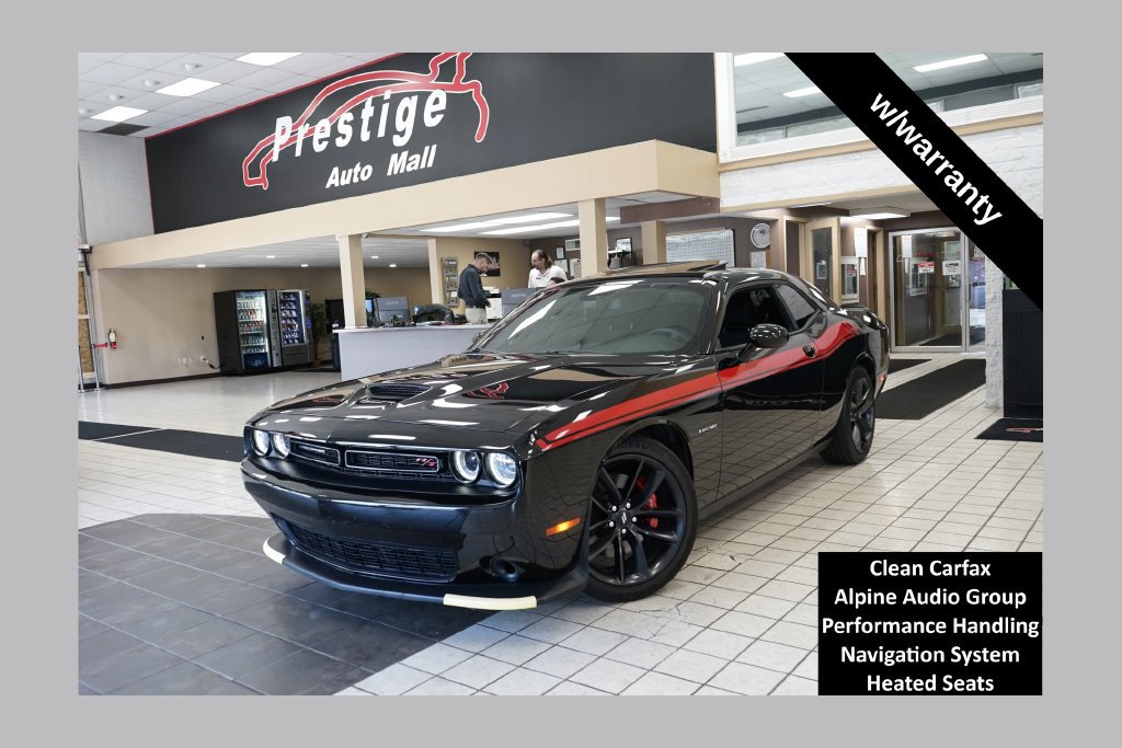 Used 2022 Dodge Challenger R/T w/ Performance Handling Group RWD image 1
