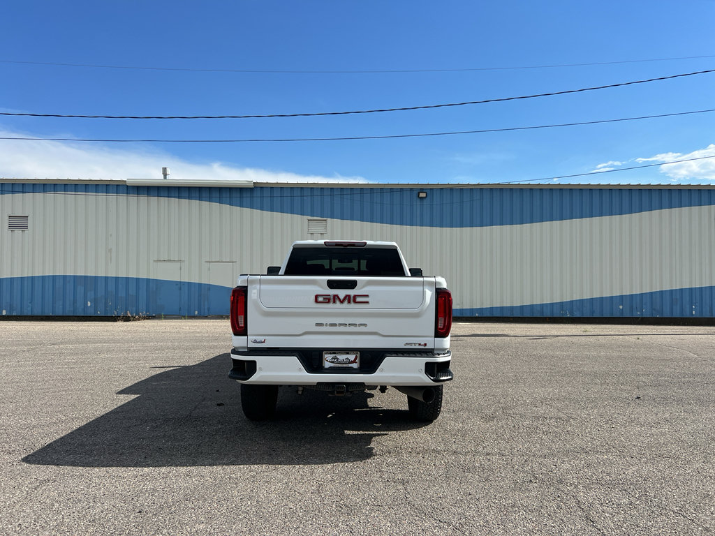 Certified 2022 GMC Sierra 3500 AT4 w/ AT4 Preferred Package AWD/4WD image 10