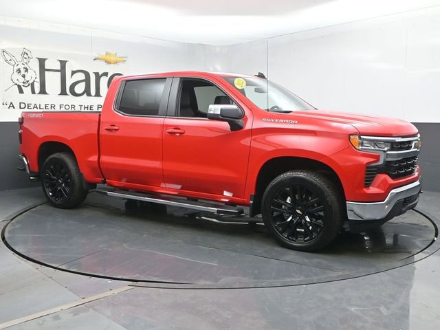 Certified 2025 Chevrolet Silverado 1500 LT w/ Leather Package AWD/4WD image 6