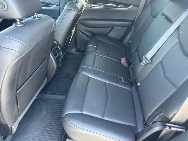 Used 2021 Cadillac XT5 Premium Luxury FWD image 17