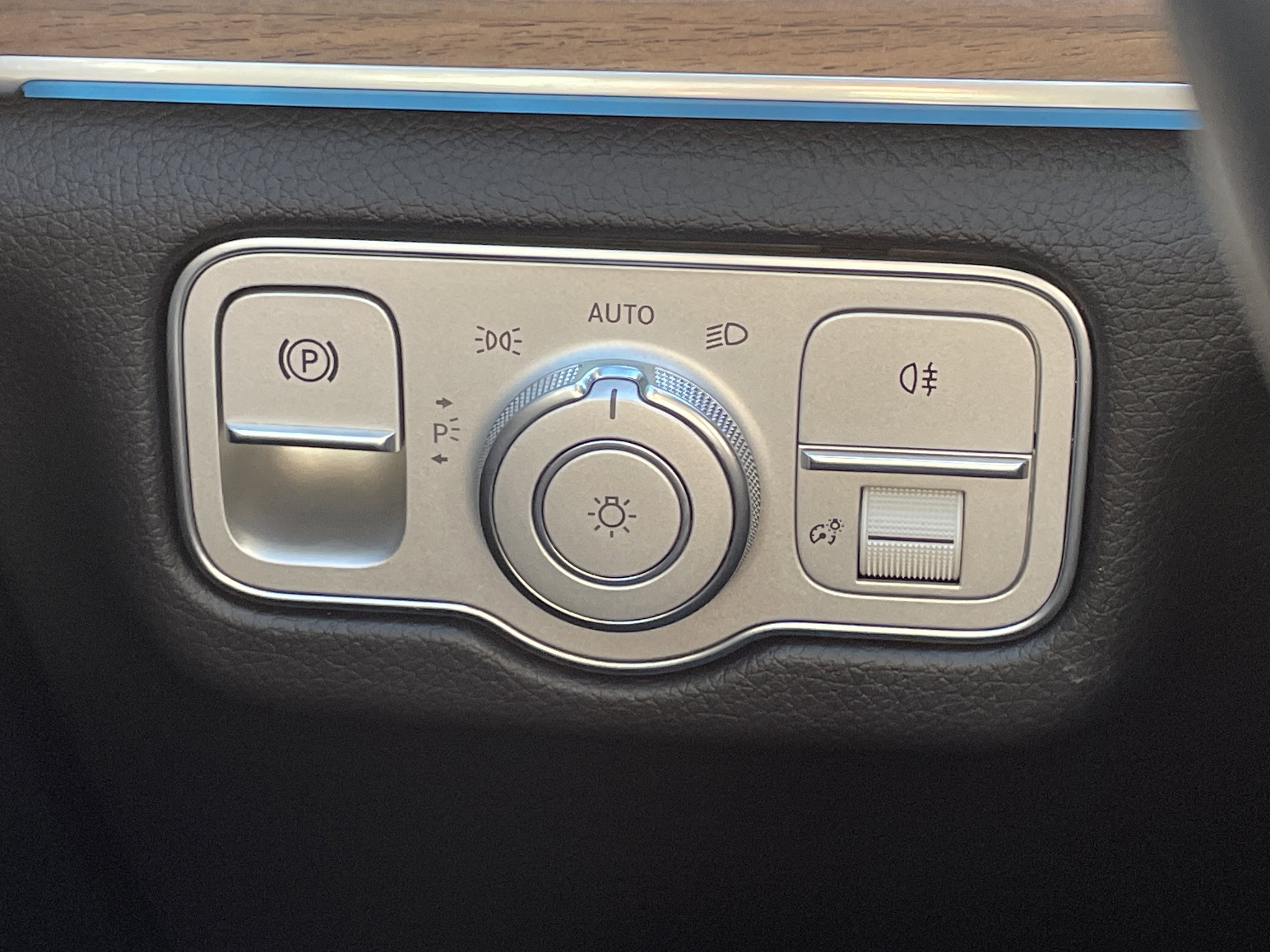 Certified 2023 Mercedes-Benz GLS 580 4MATIC image 25