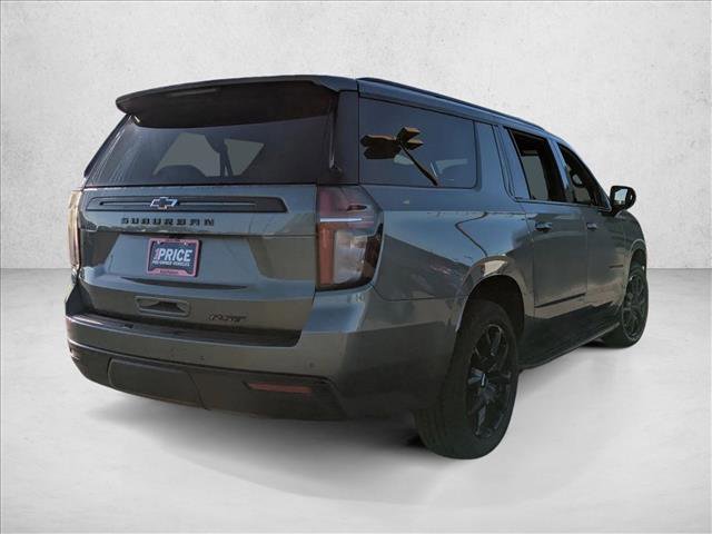 Used 2023 Chevrolet Suburban RST image 5