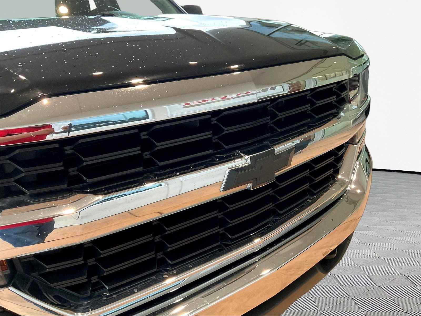 Used 2018 Chevrolet Silverado 1500 LT w/ All Star Edition AWD/4WD image 32