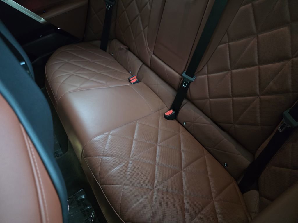 Certified 2023 BMW iX xDrive50 w/ Premium Package image 17