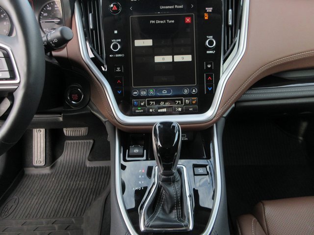 Used 2025 Subaru Outback Touring w/ Popular Package #2 image 26