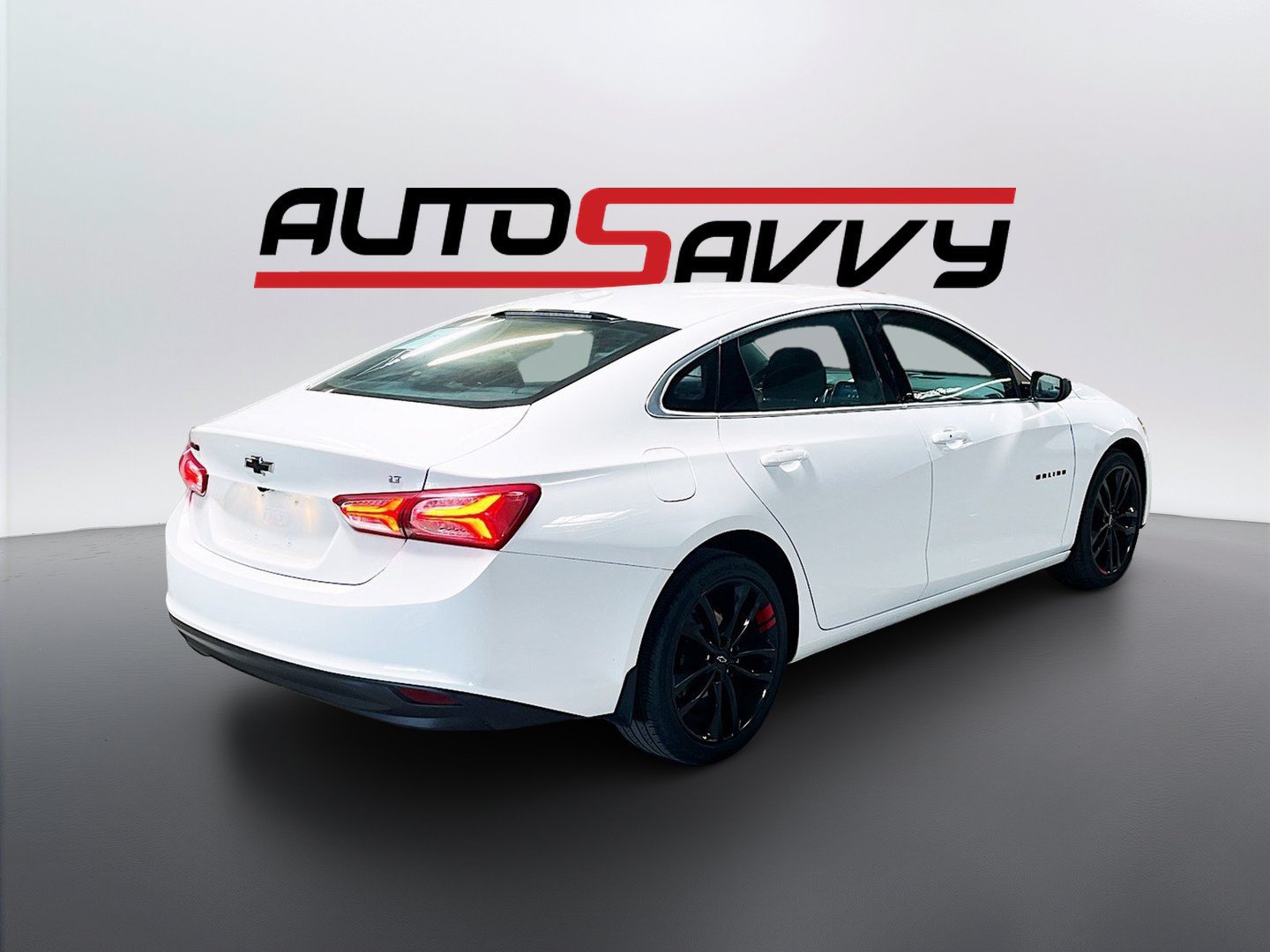 Used 2023 Chevrolet Malibu LT w/ Redline Edition FWD image 7