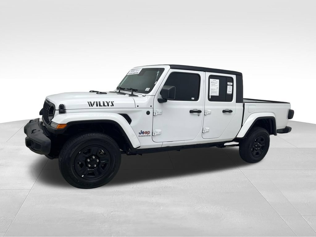 Used 2024 Jeep Gladiator Sport AWD/4WD image 2