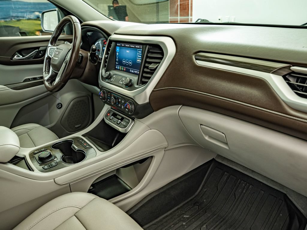 Used 2020 GMC Acadia SLT FWD image 36