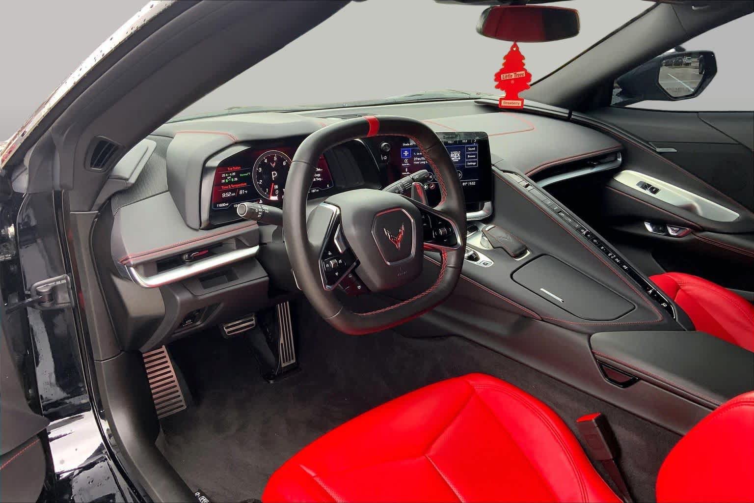 Used 2023 Chevrolet Corvette Stingray Coupe w/ Z51 Performance Package RWD image 15