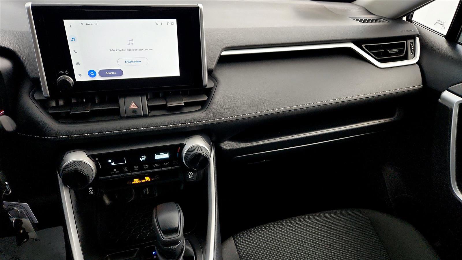 Certified 2025 Toyota RAV4 LE image 29