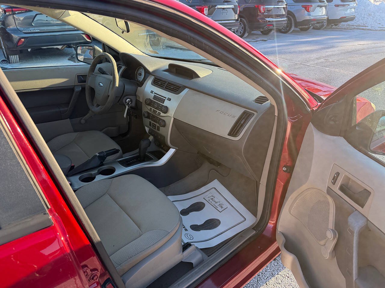 Used 2011 Ford Focus S FWD image 8