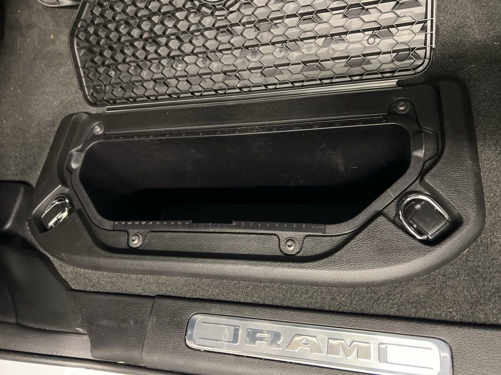 Used 2024 RAM 1500 Limited image 33