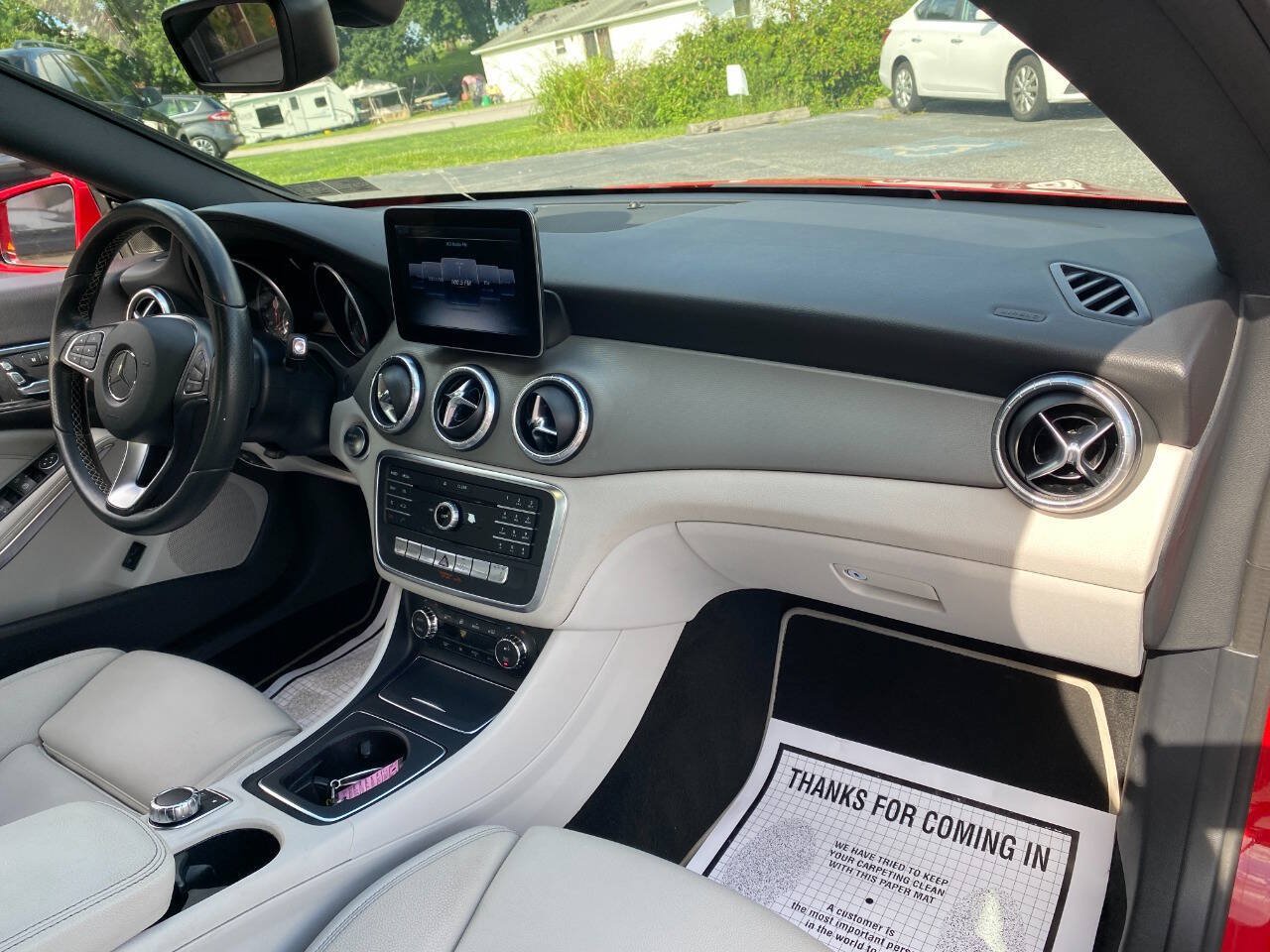 Used 2017 Mercedes-Benz CLA 250 image 31