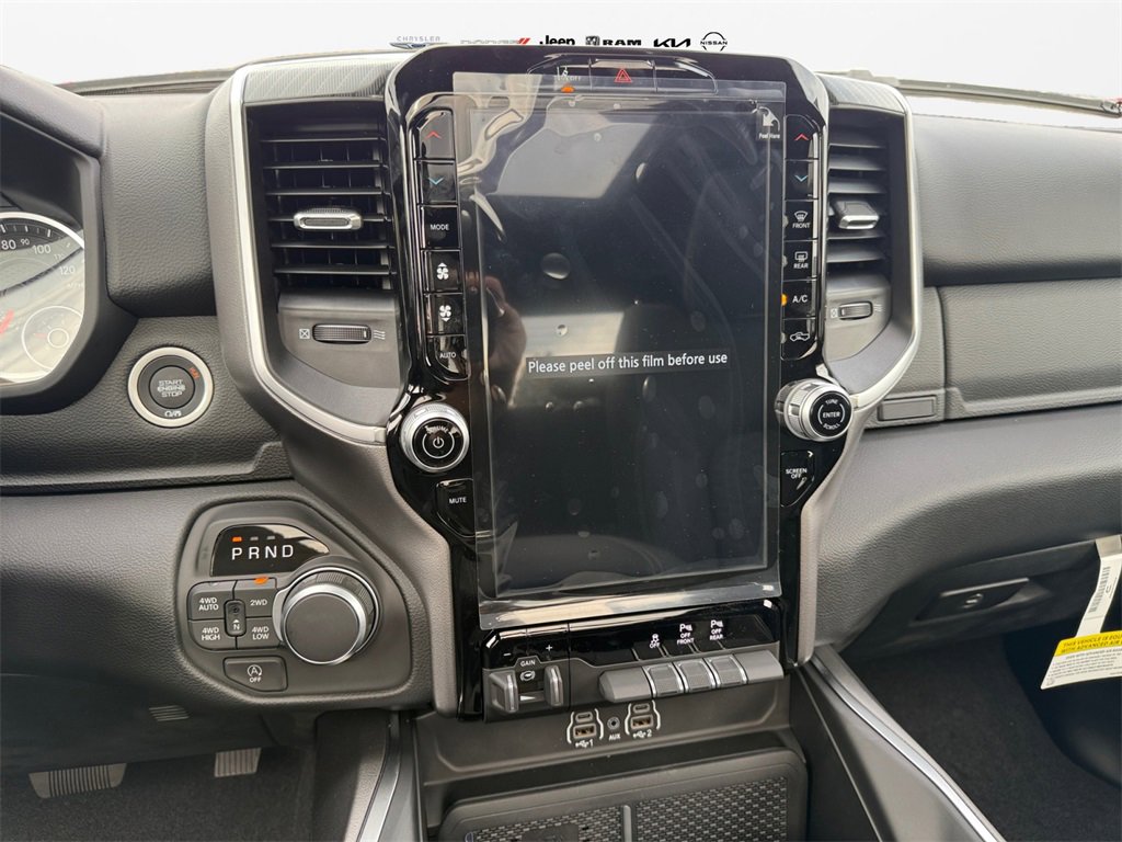 New 2026 RAM 1500 4x4 Crew Cab image 13