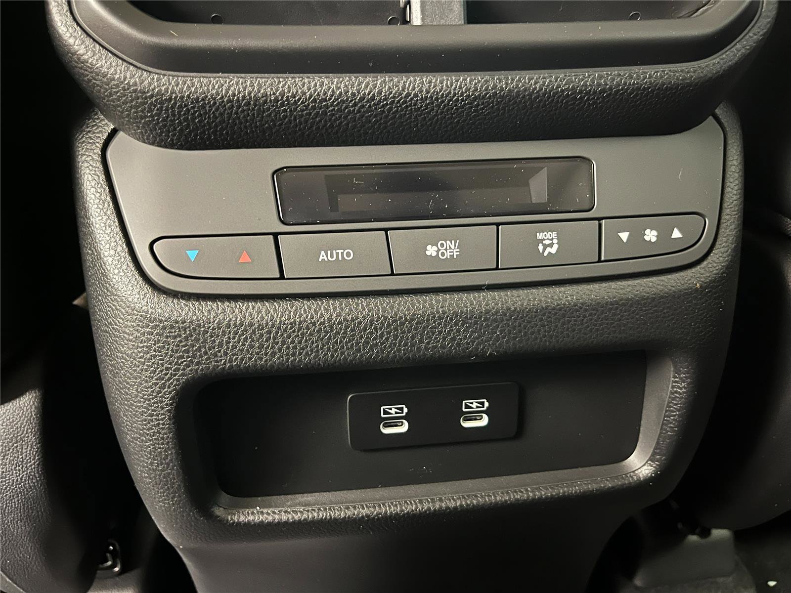 New 2026 Honda Pilot Touring image 24