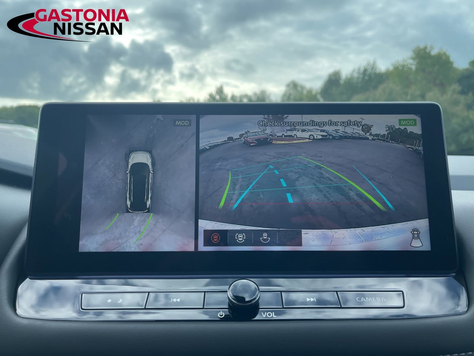 Used 2026 Nissan Rogue Platinum w/ Platinum Premium Package image 33