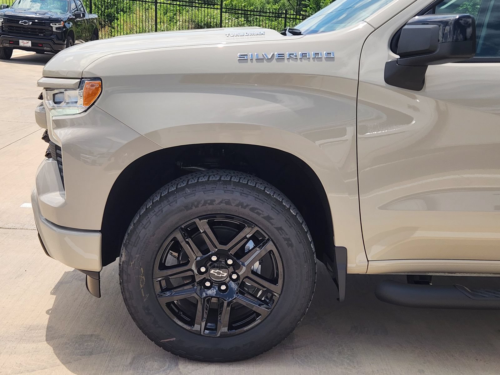 New 2026 Chevrolet Silverado 1500 RST w/ RST Select Package AWD/4WD image 10