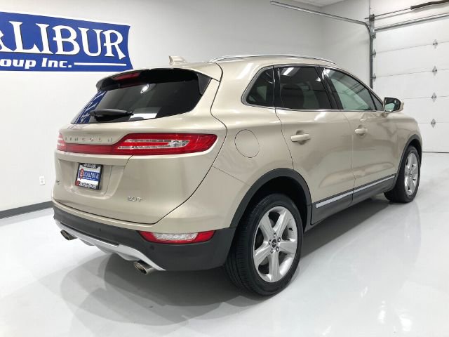 Used 2017 Lincoln MKC Premiere FWD image 27