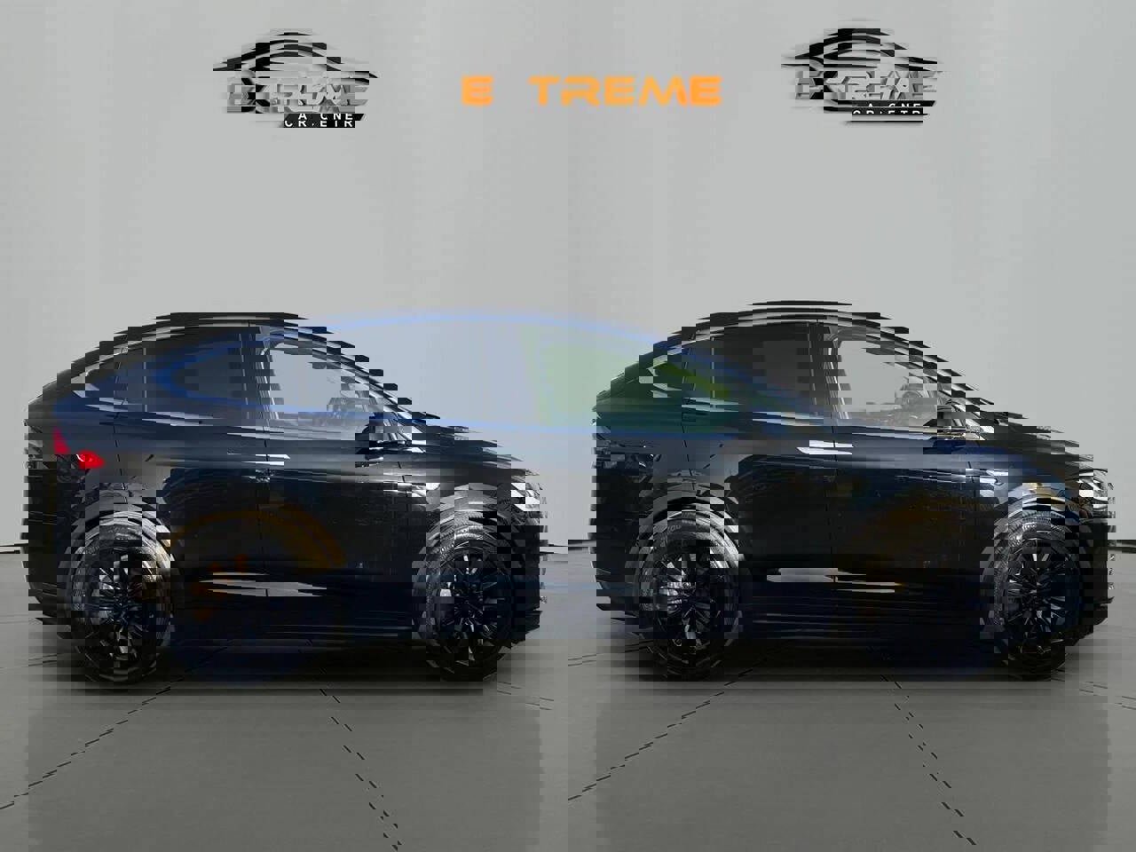 Used 2016 Tesla Model X 75D image 9