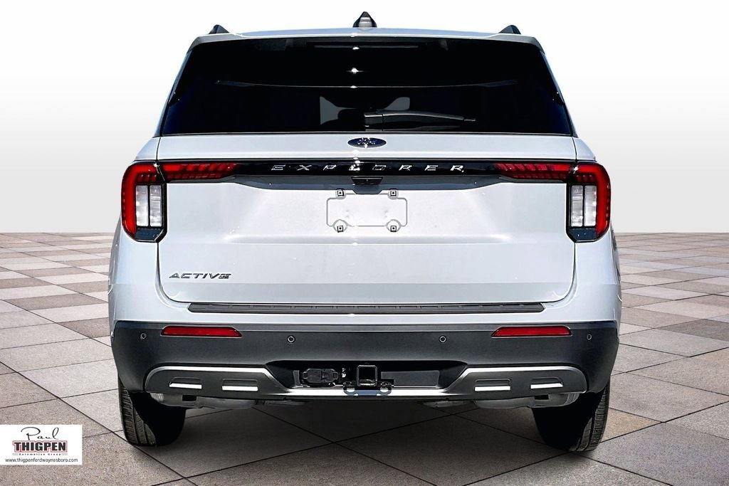 New 2026 Ford Explorer Active w/ Active Comfort Package image 4