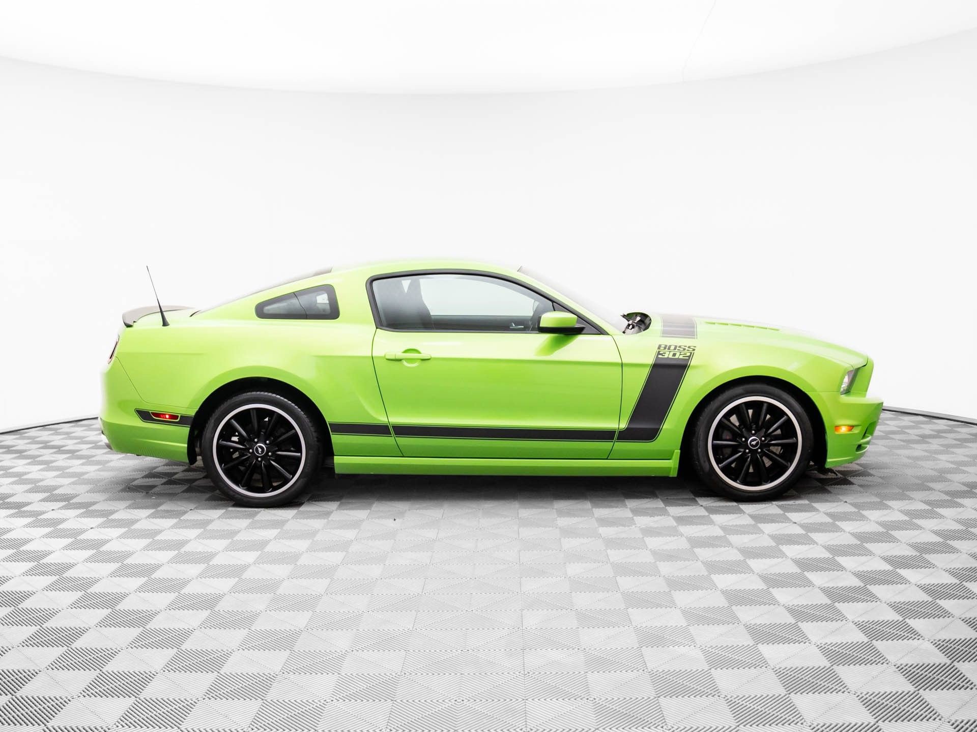 Used 2013 Ford Mustang Boss 302 w/ Boss 302 Accessory Pkg image 6