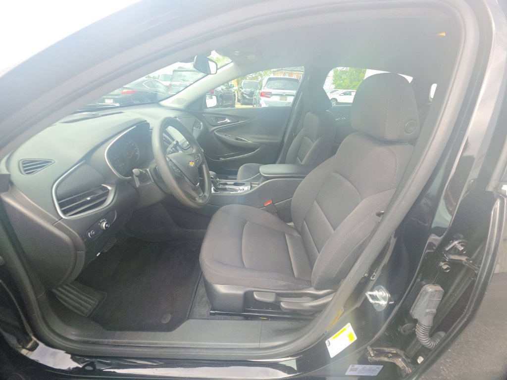 Used 2024 Chevrolet Malibu LS FWD image 12