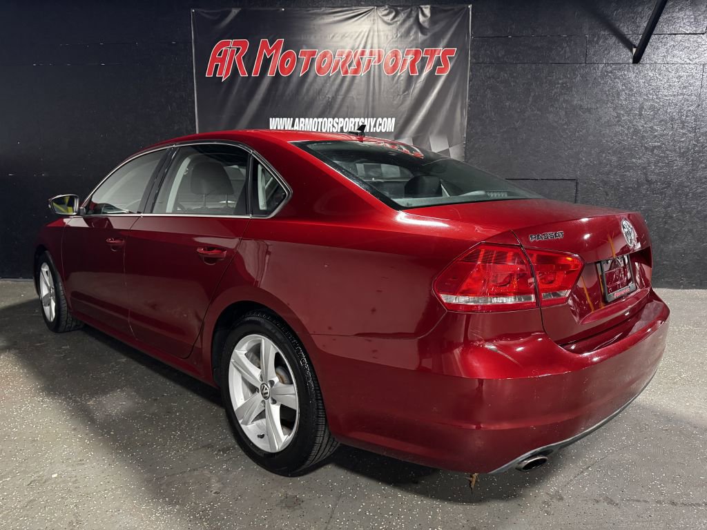 Used 2015 Volkswagen Passat 1.8T SE FWD image 3