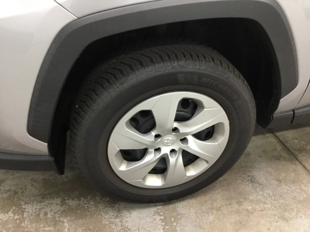 Used 2019 Toyota RAV4 LE w/ All Weather Liner Package AWD/4WD image 4