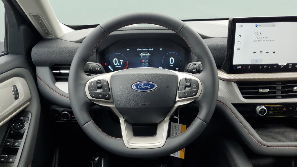 New 2026 Ford Explorer Active image 21