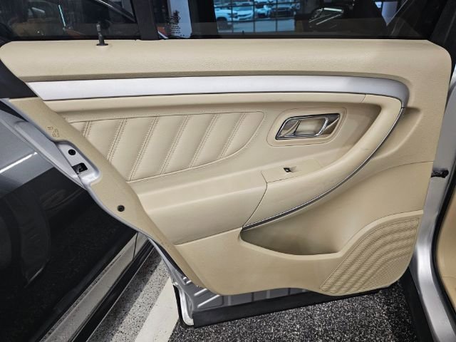 Used 2019 Ford Taurus SEL w/ Equipment Group 201A image 28