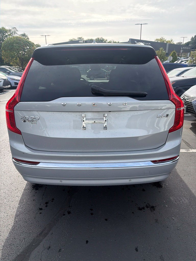 Certified 2023 Volvo XC90 B6 Plus AWD/4WD image 7