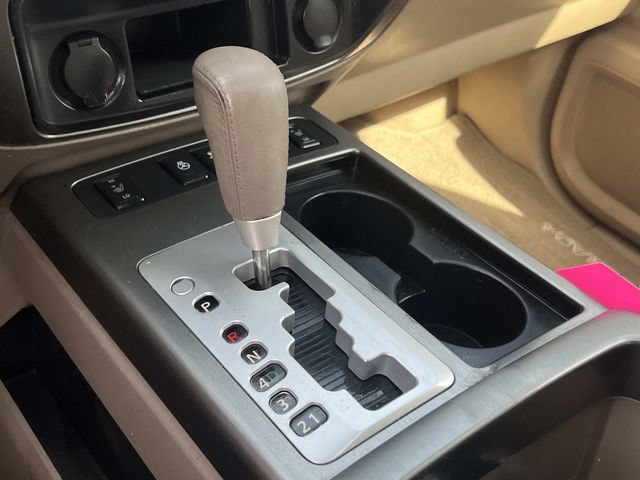 Used 2015 Nissan Armada Platinum w/ 2nd Row Captain Seat Package AWD/4WD image 27