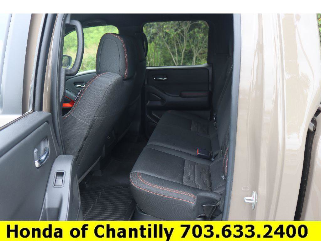 Used 2023 Nissan Frontier PRO-4X w/ Technology Package image 27