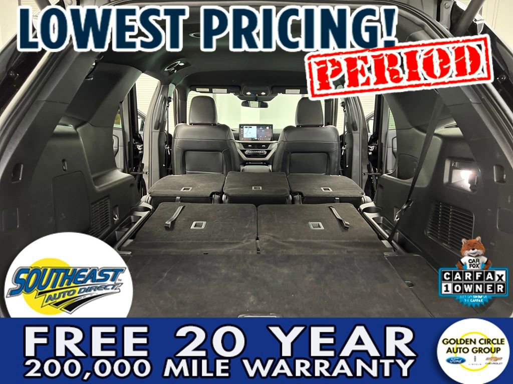 Used 2025 Ford Explorer ST-Line w/ ST-Line Street Pack AWD/4WD image 35