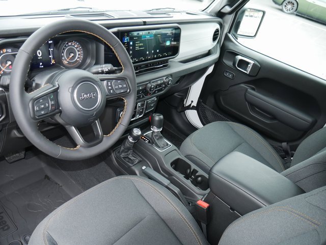 Used 2024 Jeep Gladiator Sport image 17