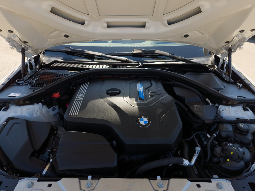 Used 2024 BMW 330e w/ Premium Package RWD image 26