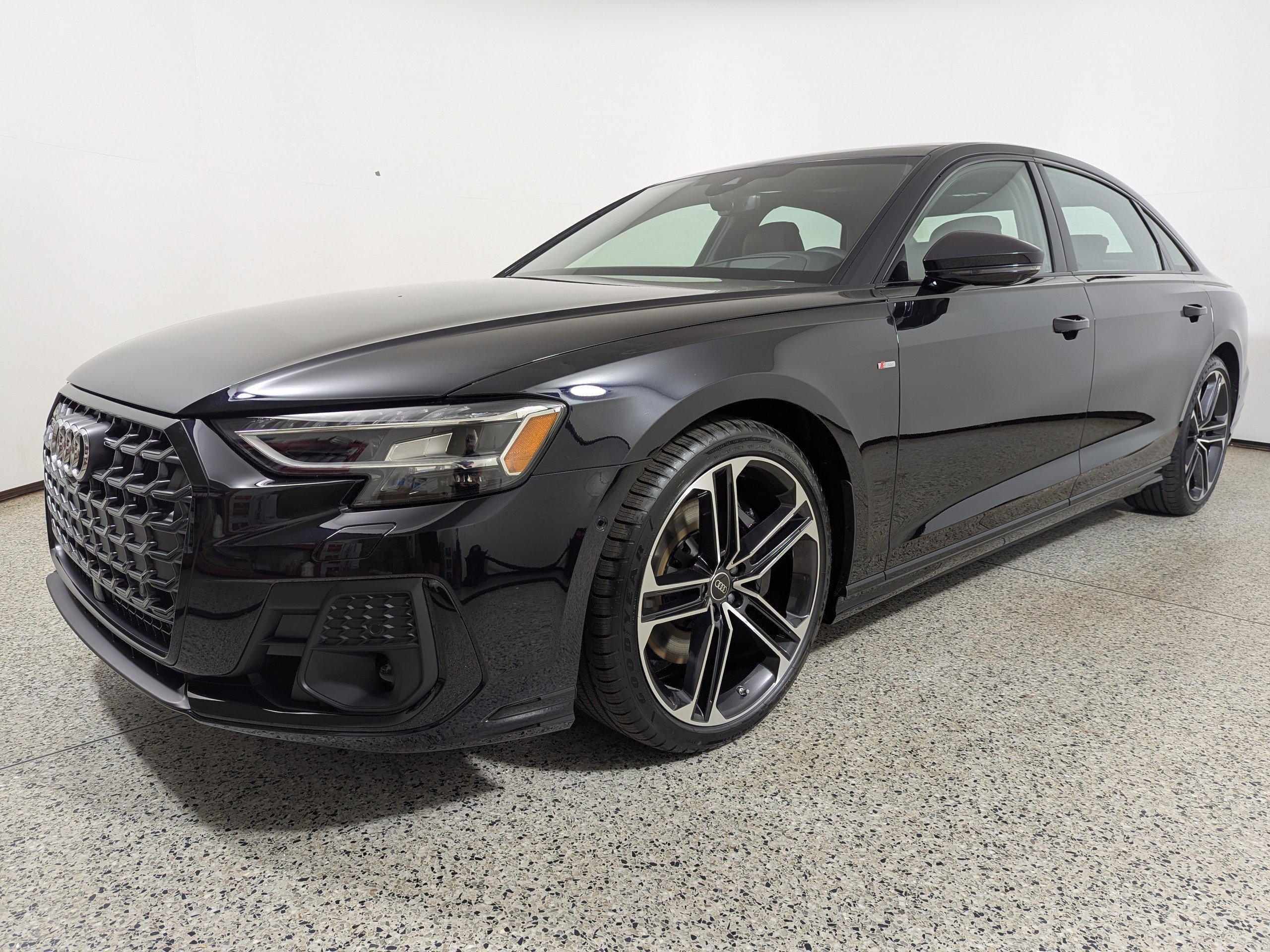 New 2026 Audi A8 L 3.0T image 3