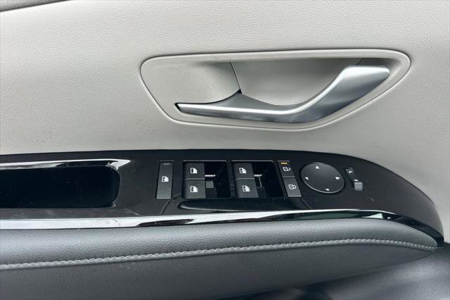 New 2026 Hyundai Tucson Limited image 8