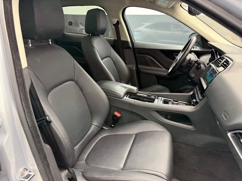 Used 2019 Jaguar F-PACE Premium AWD/4WD image 66