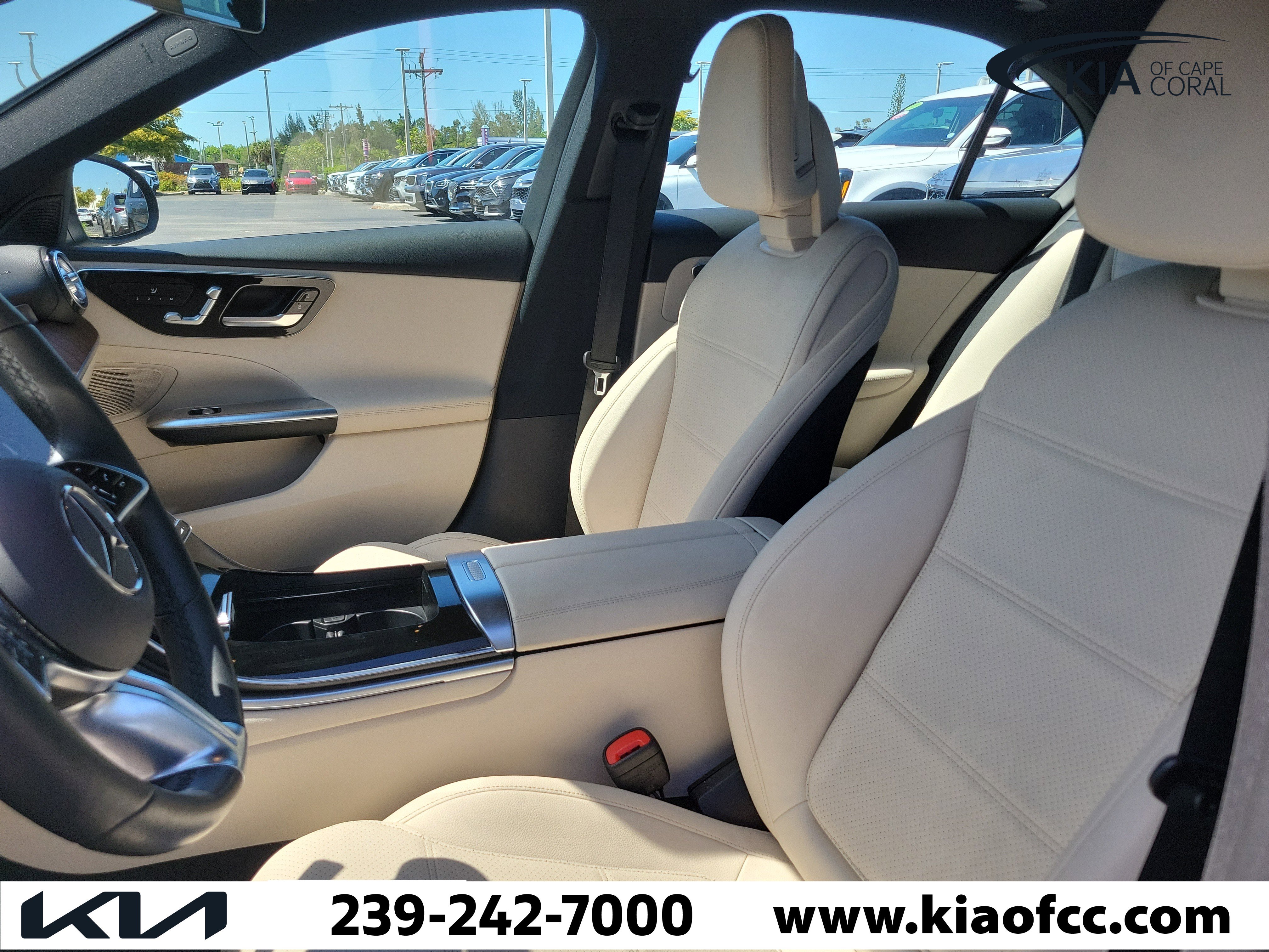 Used 2022 Mercedes-Benz C 300 4MATIC Sedan image 24