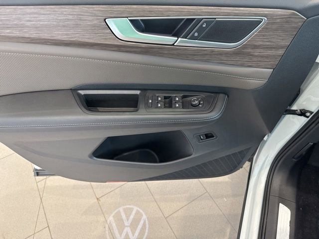 New 2025 Volkswagen Atlas SEL image 17