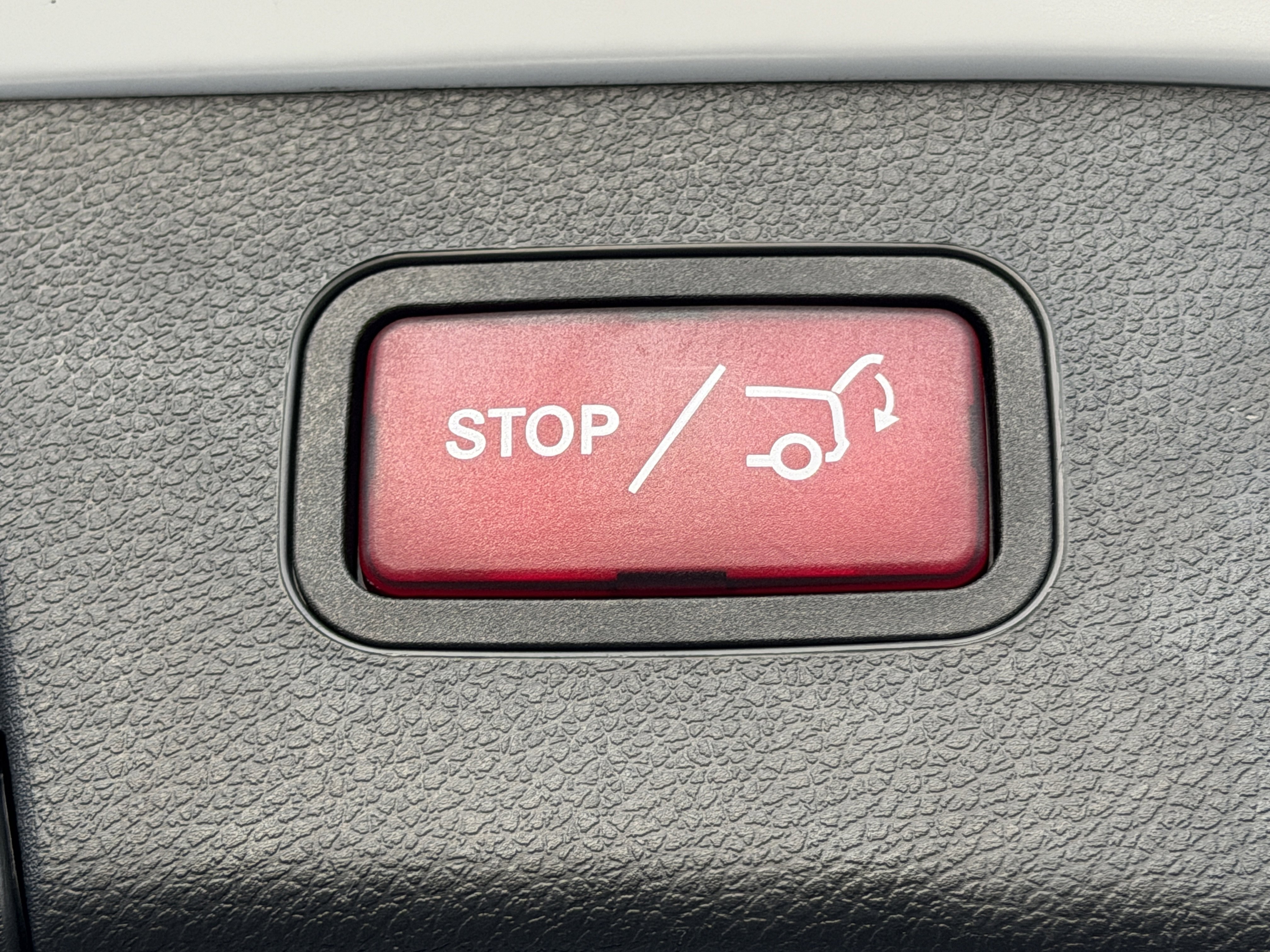 Used 2019 Mercedes-Benz GLA 250 image 14