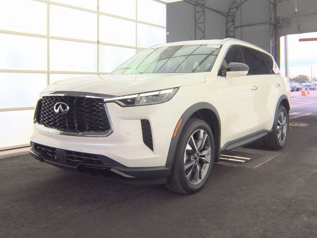 Certified 2023 INFINITI QX60 Luxe w/ Cargo Package image 1