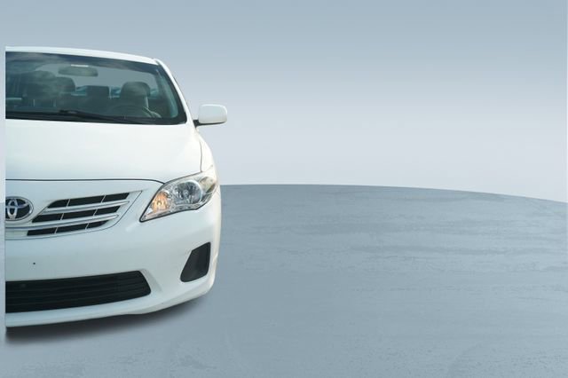 Used 2013 Toyota Corolla LE image 35