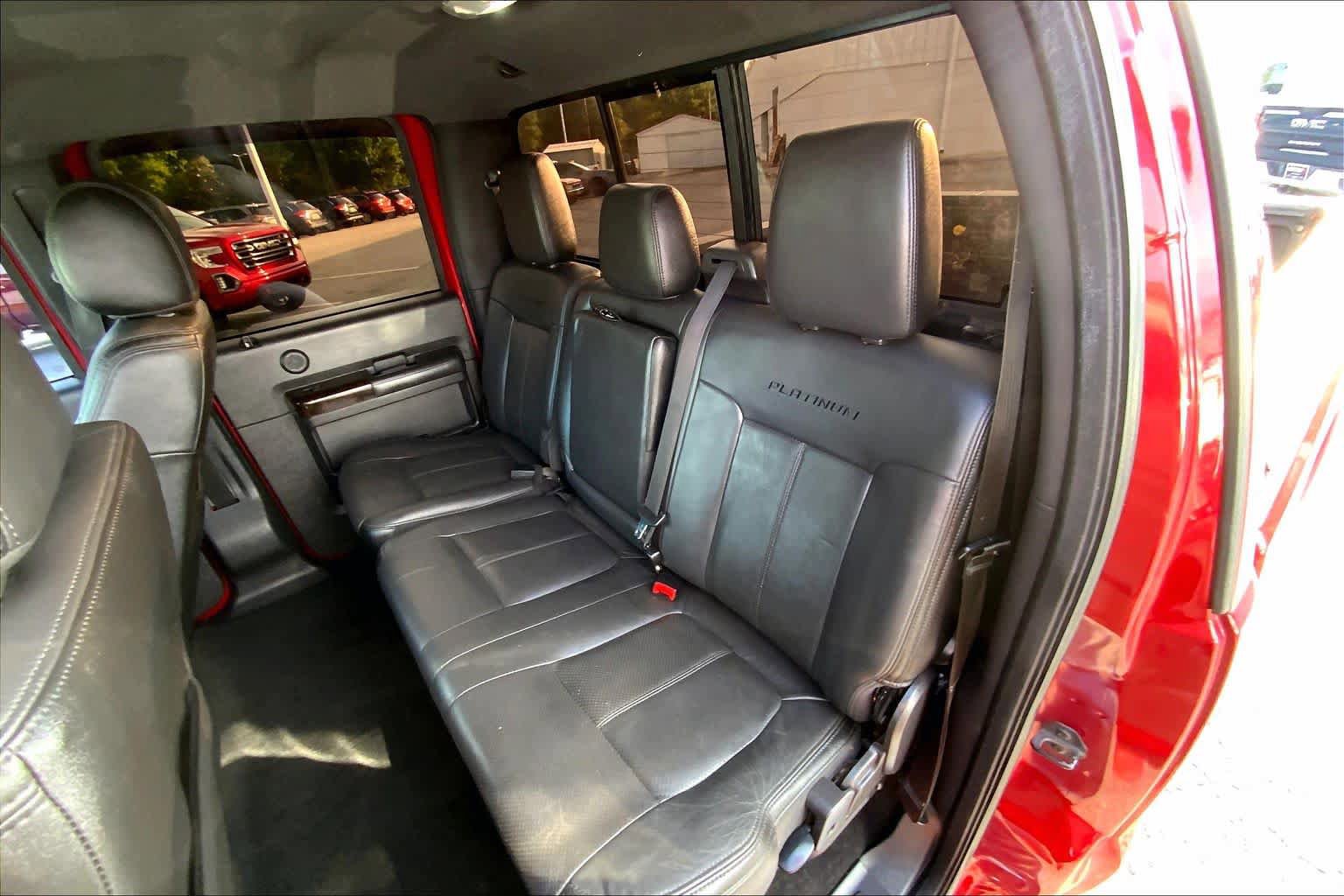 Used 2015 Ford F250 Platinum w/ FX4 Off-Road Package AWD/4WD image 19