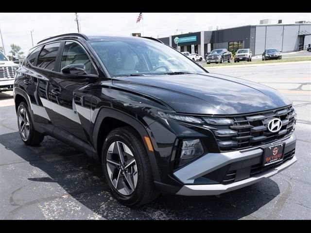 Used 2025 Hyundai Tucson SEL AWD/4WD image 4