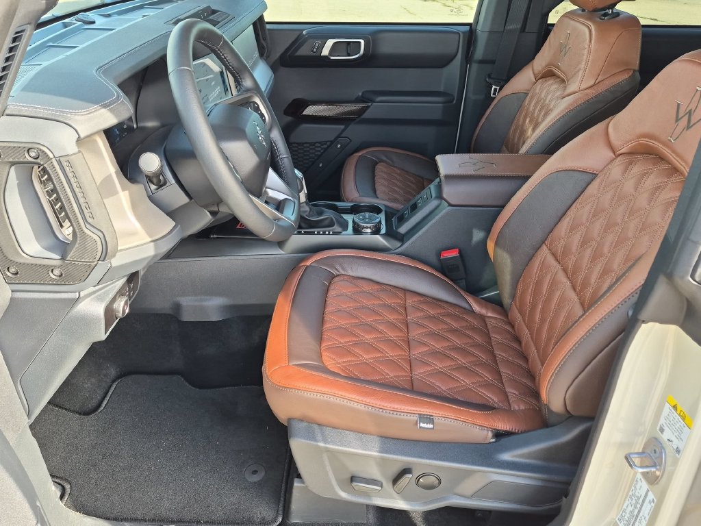 New 2026 Ford Bronco Outer Banks AWD/4WD image 15